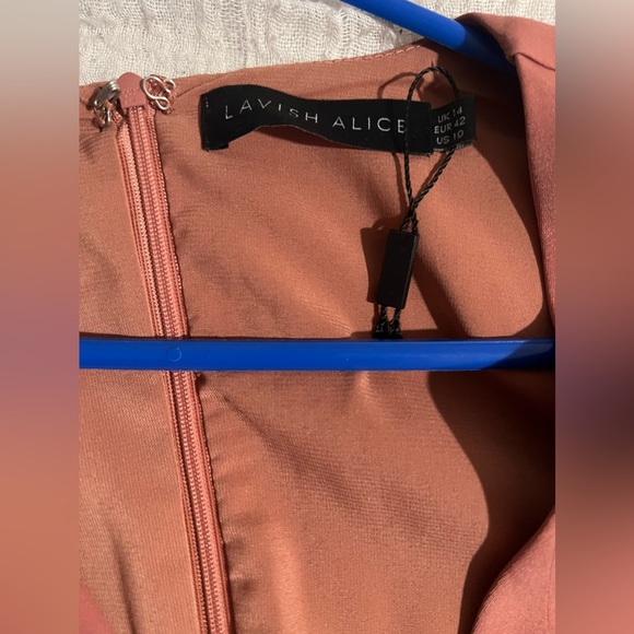 Gorgeous playsuit in Mink Lavish Alice - Picture 8 of 9